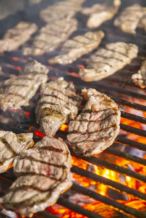 Grelhados na brasa